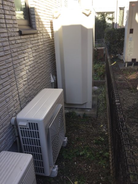 島根県浜田市で電気温水器⇒エコキュート交換工事　日立『BE-4670-BFAWU』→日立『BHP-F37RU』