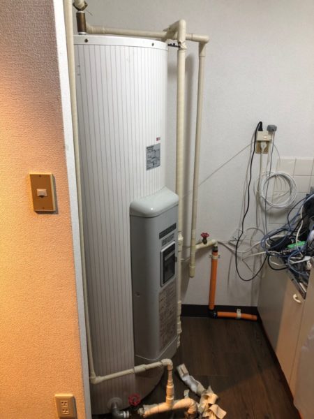 東京都目黒区で電気温水器交換工事　三菱電機『SR-3734-BL』→三菱電機『SRG-375E』