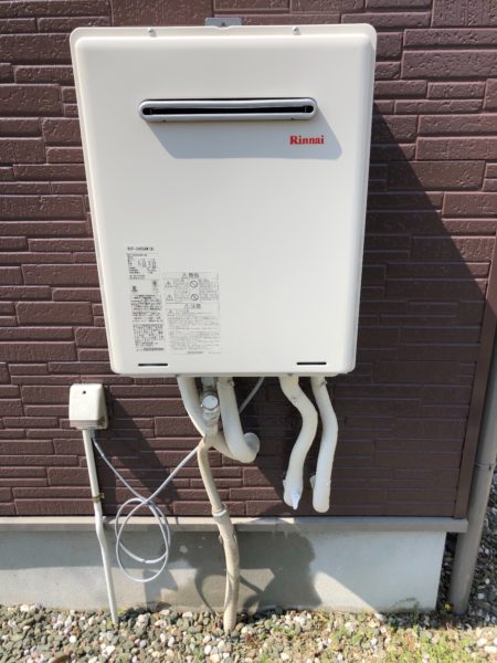 東京都八王子市でガス給湯器交換工事　リンナイ『RUF-V2401SAW』→リンナイ『RUF-A2405SAW』