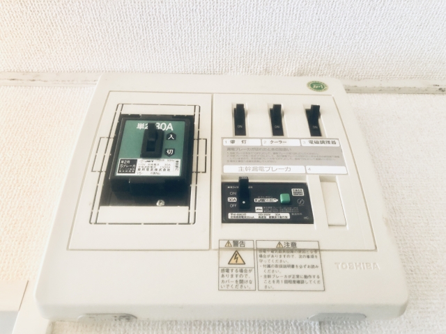 これって故障 給湯器のリモコンや本体の電源がつかないときの原因 解決方法まとめ 株式会社ミズテック これって故障 給湯器のリモコンや本体の電源がつかないときの原因 解決方法まとめ 株式会社ミズテック