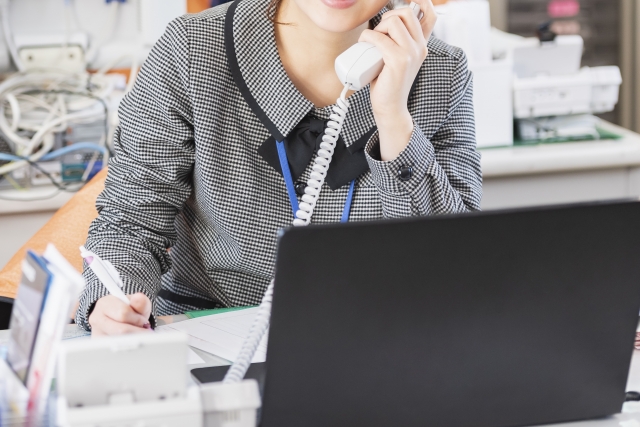 ガス給湯器の水漏れ修理はどこに連絡する？