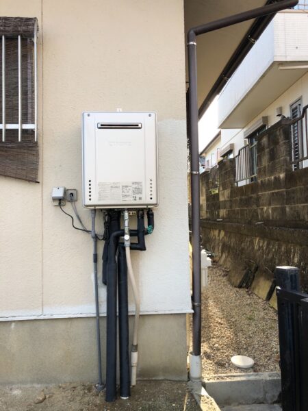 愛知県春日井市のノーリツ給湯器交換施工事例　『RGE24KS2-SN』から『GT-C2462SAWX-2』
