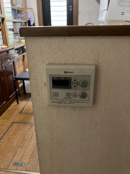 茨城県つくば市　給湯器交換工事　¥181,500-　ノーリツ『GT-2422SAWX』⇒ノーリツ『GT-C2462SAWX-2』｜株式会社ミズテック