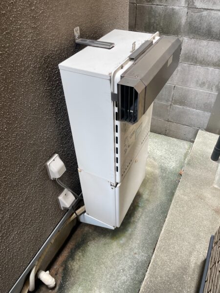 大阪府大阪市　ノーリツ ガス給湯器交換工事￥168,300（税込）ノーリツ『GT-2428SAWX』⇒ノーリツ『GT-2460SAWX-2』｜株式会社ミズテック