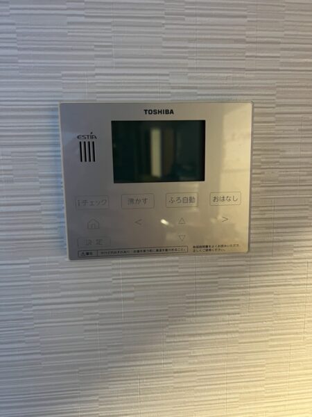 大阪府四条畷市　エコキュート交換工事　￥407,000（税込）東芝『HWH-FBH463SCD』⇒ダイキン『EQ37WFV』