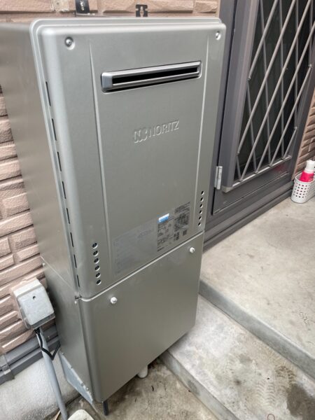 大阪府堺市 ノーリツ ガス給湯器交換工事￥192,500（税込）National『GJ-C24T1』⇒ノーリツ『GT-C2462AWX-2 BL』｜株式会社ミズテック