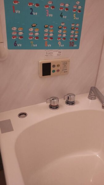 大阪府寝屋川市　ノーリツ ガス給湯器交換工事￥184，800（税込）リンナイ『RUF-V2401SAW』⇒ノーリツ『GT-C2462SAWX-2 BL』｜株式会社ミズテック