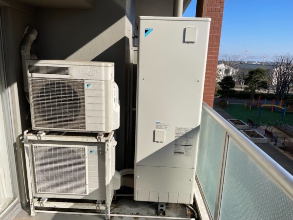 千葉県船橋市　エコキュート交換工事　￥396,000（税込）コロナ『CHP-H3014AM』⇒ダイキン『EQN37WFV』