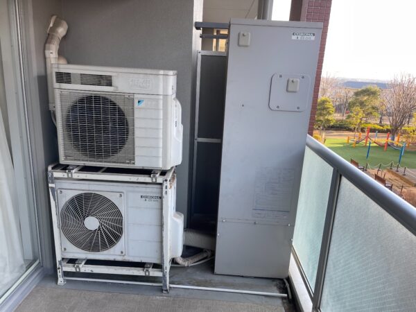 千葉県船橋市　エコキュート交換工事　￥396,000（税込）コロナ『CHP-H3014AM』⇒ダイキン『EQN37WFV』