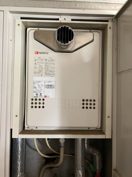 茨城県牛久市　給湯器交換工事　¥176,000-　ノーリツ『GT-2422SAWX-T』⇒ノーリツ『GT-2460SAWX-T-2』｜株式会社ミズテック