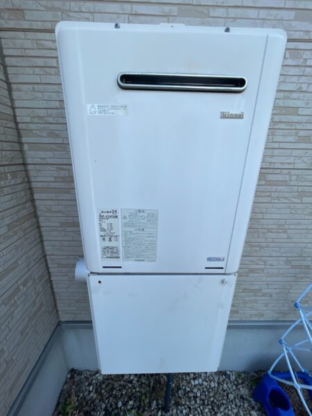 大阪府八尾市　リンナイガス給湯器交換工事￥165，000（税込）リンナイ『RUF-K240SAW』⇒リンナイ『RUF-K246SAW』｜株式会社ミズテック
