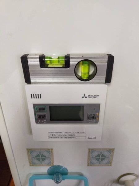 神奈川県綾瀬市　エコキュート交換工事　￥429,000（税込）ダイキン『TU37EFTV』⇒三菱『SRT-W375Z』｜株式会社ミズテック