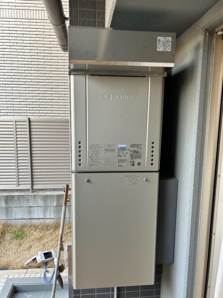 埼玉県戸田市　給湯器交換工事　¥203,300-　ノーリツ『GT-C2432AWX-L-E』⇒ノーリツ『GT-C2462SAWX-2』｜株式会社ミズテック