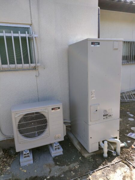 岐阜県関市の電気温水器⇒エコキュート交換　ナショナル『DH-46G3QUB』⇒三菱『SRT-S375U』への交換施工事例