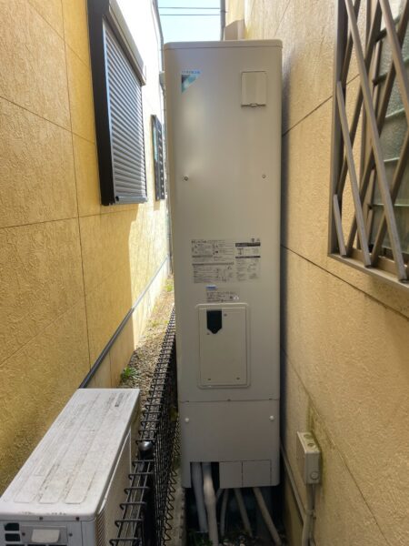 千葉県松戸市　エコキュート交換工事　￥440,000（税込）ダイキン『EQ37WFTV』