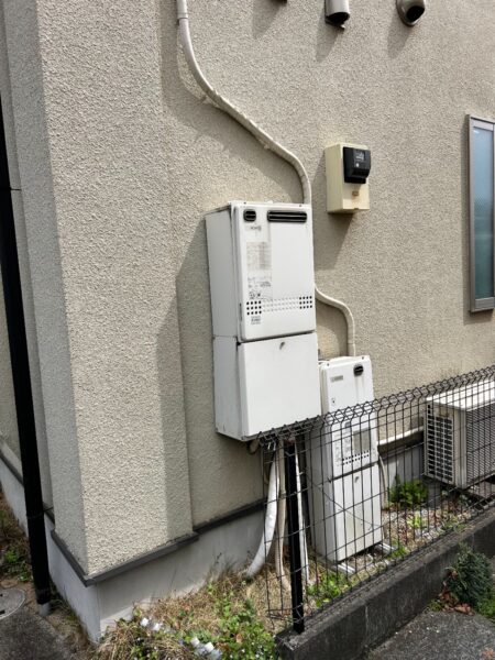 東京都福生市　ガス給湯器交換工事　154,000円　ノーリツ『GT-2427SAW』⇒ノーリツ『GT-C2462SAWX-2BL』