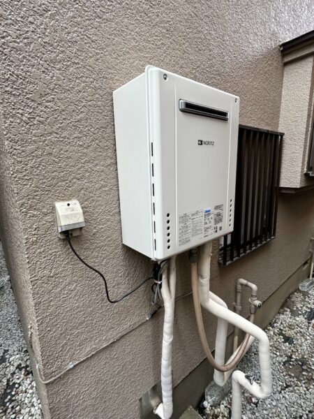 埼玉県新座市　ガス給湯器交換工事　154,000円　ノーリツ『GT-2450SAW』⇒ノーリツ『GT-2460SAWX-2BL』