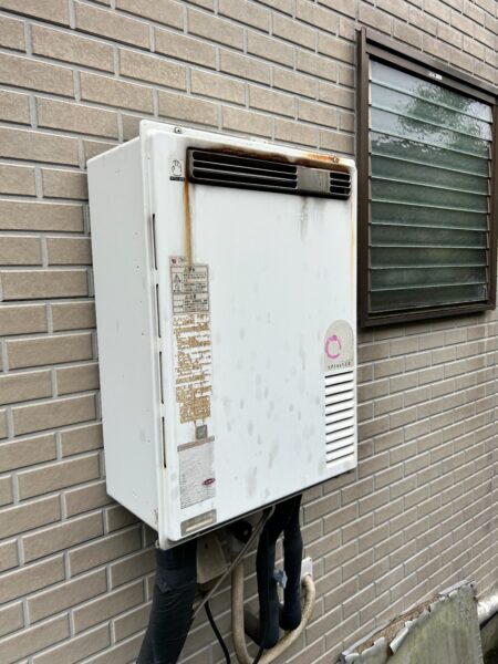 埼玉県川口市　ガス給湯器交換工事　132,000円　パーパス『SP166SZR』⇒ノーリツ『GT-1660SAWX』