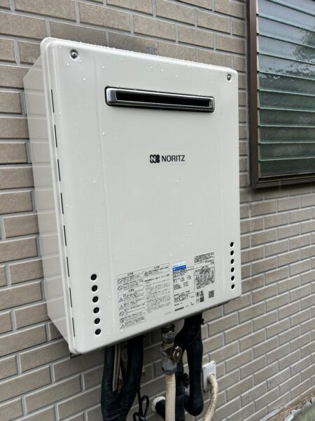 埼玉県川口市　ガス給湯器交換工事　132,000円　パーパス『SP166SZR』⇒ノーリツ『GT-1660SAWX』