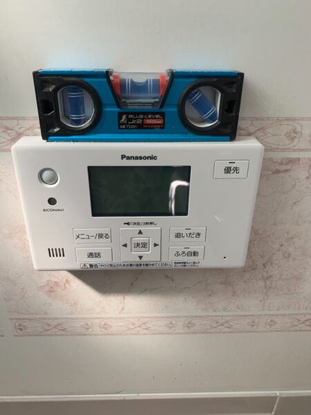 大阪府泉南市　電気温水器からエコキュート交換工事　￥418，000（税込）三菱『SRT-4668WFU-BL』⇒Panasoni『HE-NS46KQS』