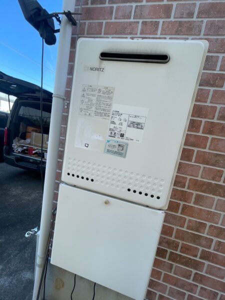 滋賀県草津市　ノーリツガス給湯器交換工事￥154，000（税込）ノーリツ『GT-2428SAWX』⇒ノーリツ『GT-2460SAWX-2BL』｜株式会社ミズテック
