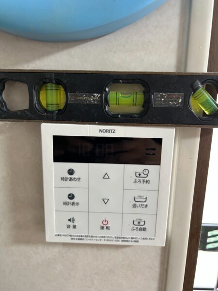 大阪府大阪市　ノーリツ給湯器交換工事￥143，000（税込）リンナイ『RUF-V2010SAW』⇒ノーリツ『GT-2060SAWX-2 BL』