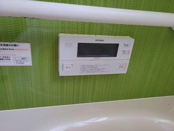 京都府京都市　エコキュート交換工事　￥418，000（税込）三菱『SRT-HPT46W3』⇒パナソニック『HE-NS46KQS』