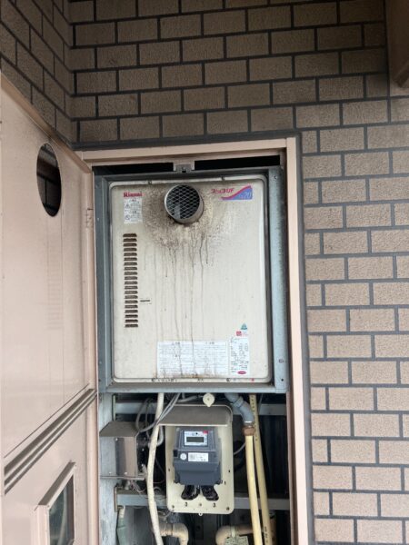 愛知県知多郡東浦町で給湯器から給湯器への交換工事事例　リンナイ『RUF-2008SAT』→リンナイ『RUF-205SAT-L(A)』