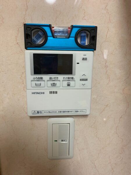 大阪府吹田市　エコキュート交換工事　￥418，000（税込）三菱『SRT-HPU60A4』⇒日立『BHP-FG46WU』