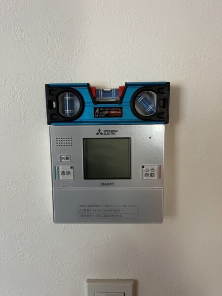 兵庫県西宮市　電気温水器交換工事　￥429，000（税込）三菱『SRT-4668WFUDM-BL』⇒三菱『SRT-J46WDM5』