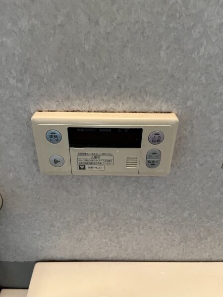 奈良県北葛城郡　ガス給湯暖房熱源機交換工事￥253，000（税込）大阪ガス『44-380』⇒ノーリツ『GTH-2454AWD』