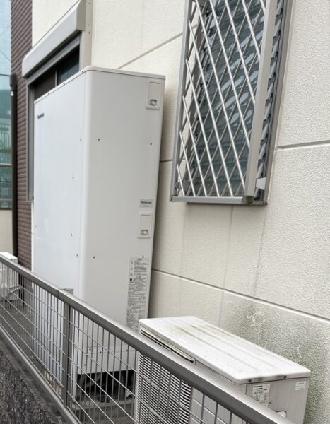 大阪府八尾市　エコキュート交換工事　￥473，000（税込）Panasonic『HE-WU37BQS』⇒ダイキン『EQX37XFTV』