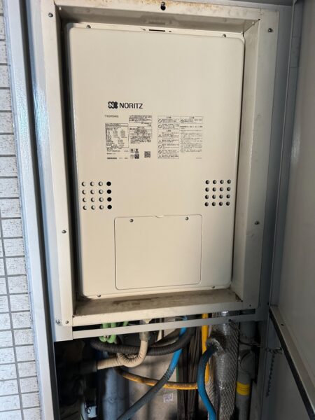 神奈川県横浜市　給湯暖房熱源機交換工事　￥269,500円　ノーリツ『	GTH-24444SAWX-H』⇒ノーリツ『GTH-2454AWX3H-H』