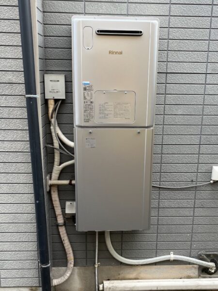 京都府京都市　リンナイガス給湯暖房熱源機￥258，500（税込）大阪ガス『135-R320』⇒リンナイ『RVD-E2405AW2-3（B) 』株式会社ミズテック