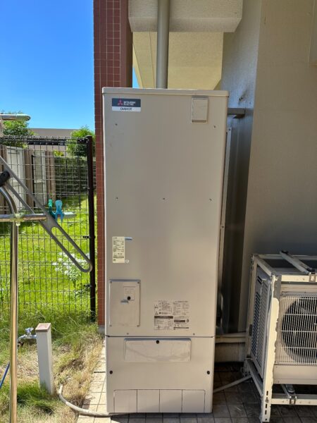 神奈川県川崎市　エコキュート交換工事　￥452,440円　コロナ『CHP-H3014AM』⇒三菱『SRT-W376』