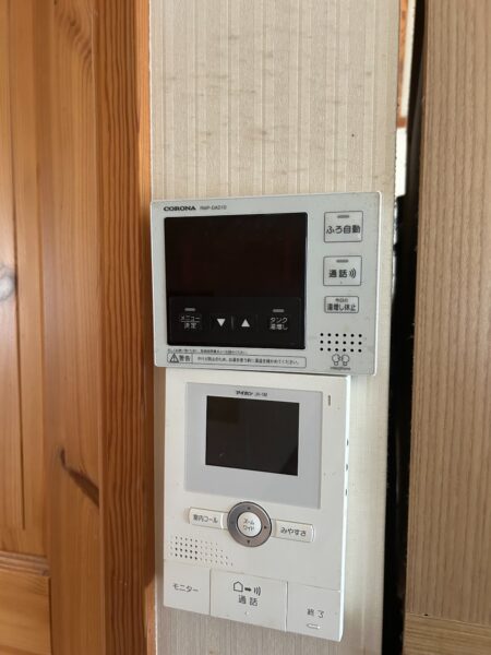 埼玉県所沢市　エコキュート交換工事　￥403,855円　コロナ『CTU-HX371DA10』⇒日立『BHP-F37WU』