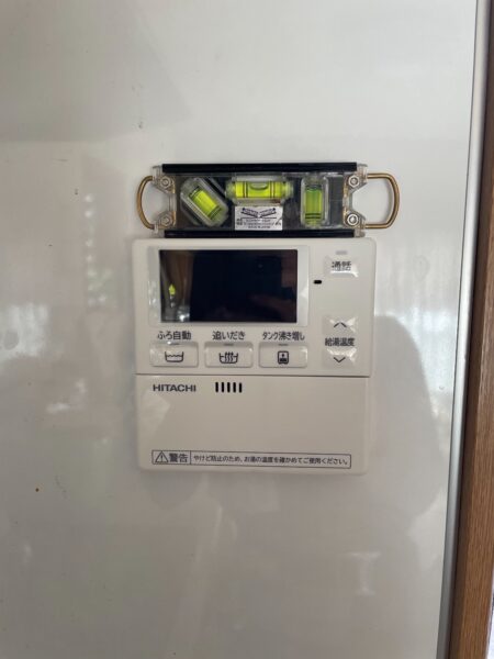 千葉県柏市　エコキュート交換工事　￥403,855円　コロナ『CTU-H3715A』⇒日立『BHP-F37WU』