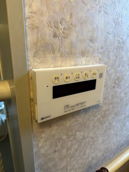 飯能市　パロマ　ガス給湯器交換工事　￥155,899円　『GT-2450AWX』⇒『FH-E2421SAWL』