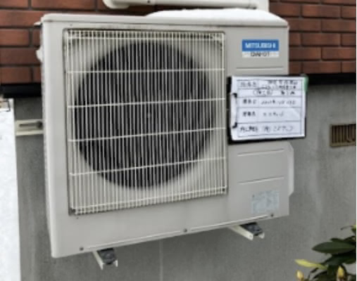 【例2】ヒートポンプを嵩上げ設置することで、雪に埋もれることを防ぐ