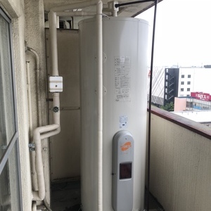 墨田区　電気温水器の交換・取替　工事費込み価格￥270,000-
