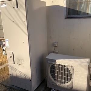 東京都八王子市で電気温水器からエコキュート交換工事　ナショナル『DH-46G2SUB』→三菱『SRT-C374』