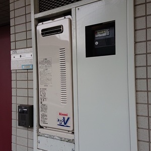 東京都練馬区で給湯器交換工事　YUMEX『OURB-2051SAQ』→リンナイ『RUF-SA2005SAW』