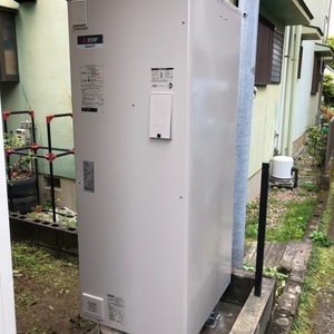 神奈川県小田原市で電気温水器交換工事　日立『BE-4665LCKZ』→三菱『SRG-376E』
