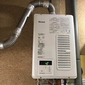 葛飾区 リンナイガス給湯器交換工事￥107,800（税込） 『RUX-V1610SWFA（A)-E』⇒『RUX-V1615SWFA（A)-E｜株式会社ミズテック』