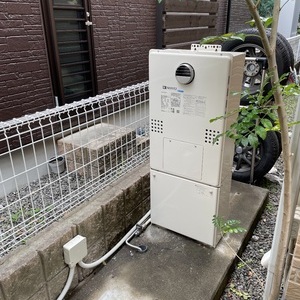 大阪府高槻市　エコウィルからノーリツガス給湯暖房熱源機￥330，000（税込）大阪ガス『（N）136-N040』⇒ノーリツ『GTH-C2460AW3H-1 BL』株式会社ミズテック