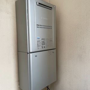 大阪府大阪市　ノーリツガス給湯暖房熱源機￥264，000（税込）大阪ガス『235-N200』⇒ノーリツ『GTH-C2459AWD-1』株式会社ミズテック