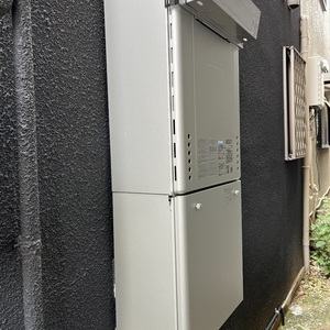 兵庫県尼崎市　ガスふろ給湯器交換工事￥201，300（税込）ノーリツ『GT-C2452SAWX』⇒ノーリツ『GT-C2462AWX-2 BL』