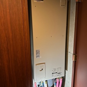 神奈川県横浜市　エコキュート交換工事　￥440,254円　パナソニック『HE-30C3QMVS』⇒三菱『SRT-W306D』
